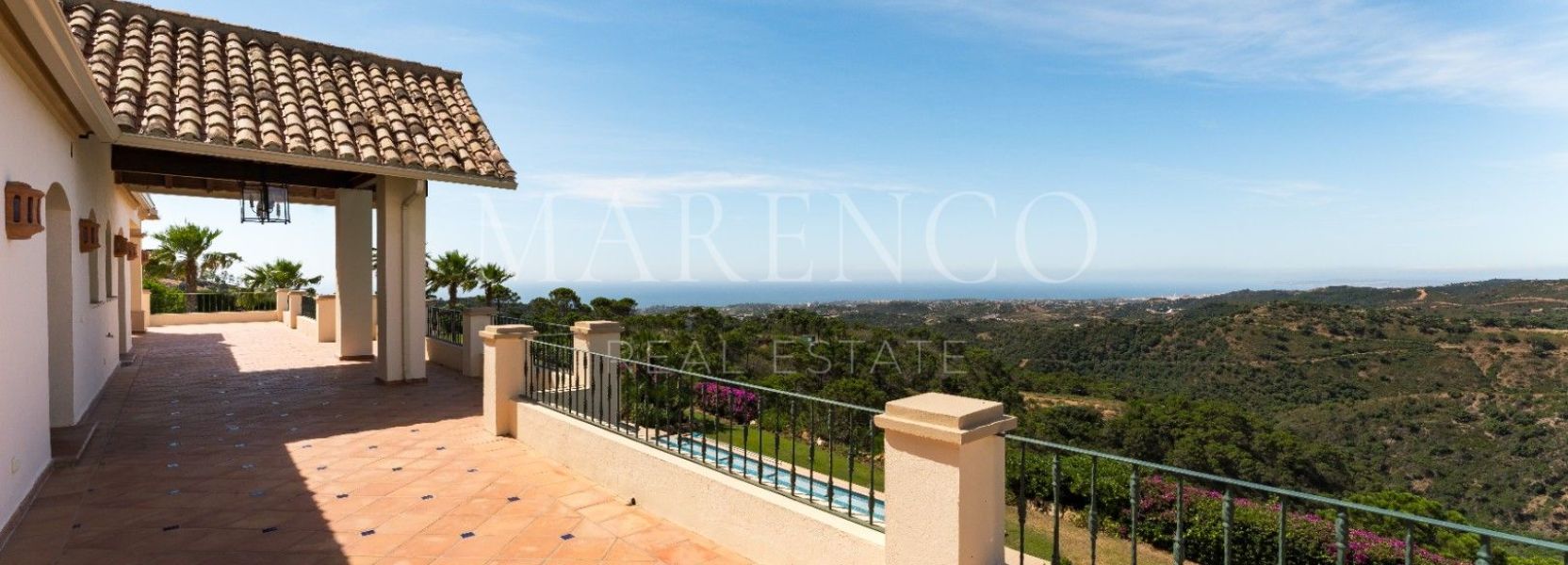 Villa in El Velerin, Estepona Ost, Estepona