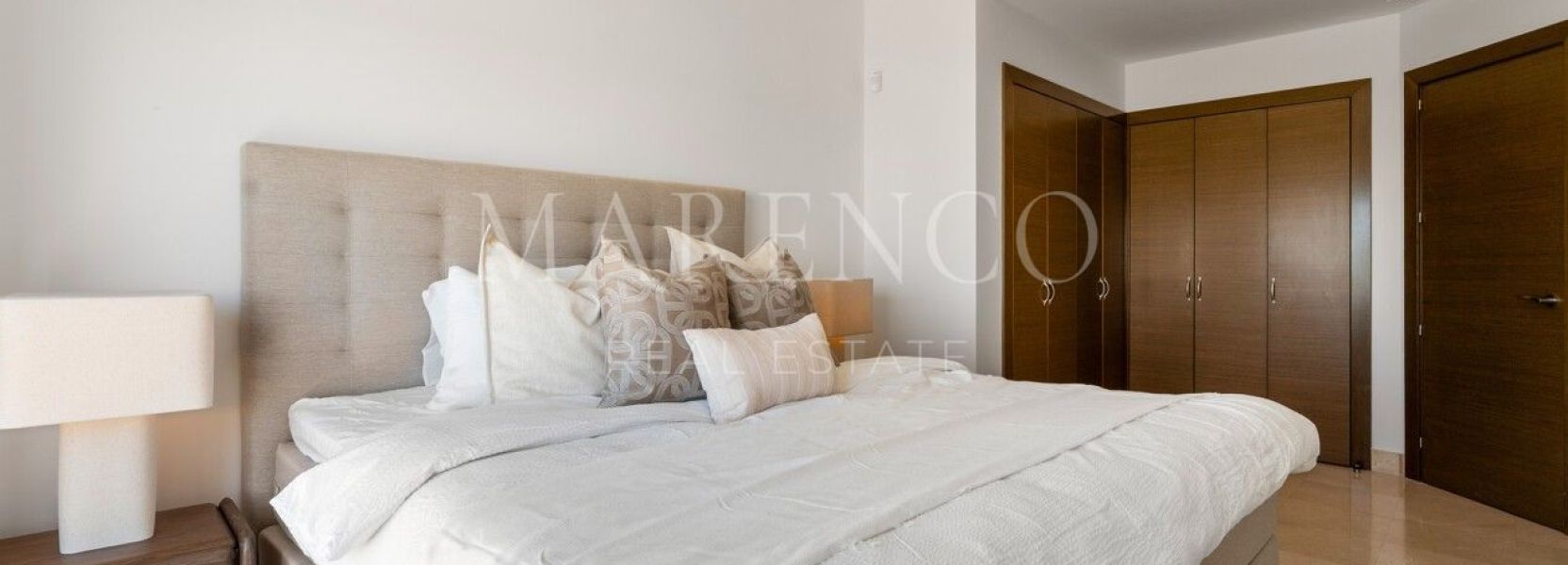 Villa in Atalaya Fairways, Benahavis