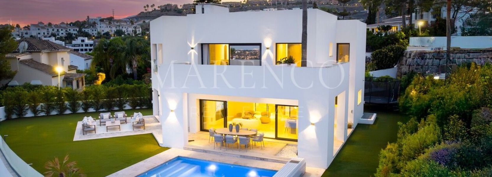 Villa in Atalaya Fairways, Benahavis