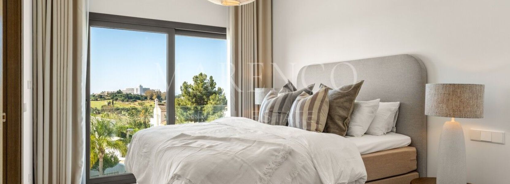 Villa in Atalaya Fairways, Benahavis