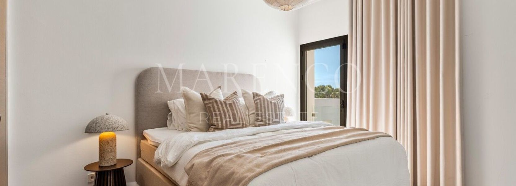 Villa in Atalaya Fairways, Benahavis