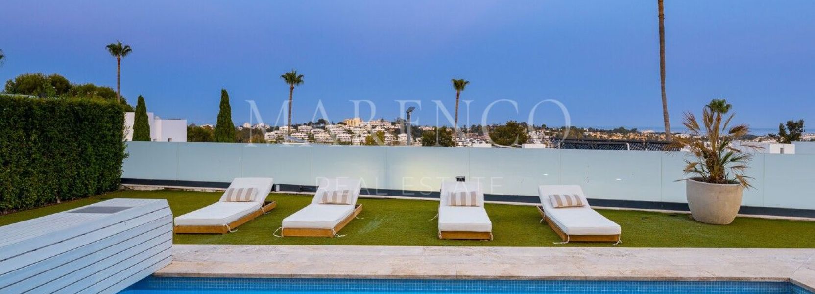 Villa in Atalaya Fairways, Benahavis