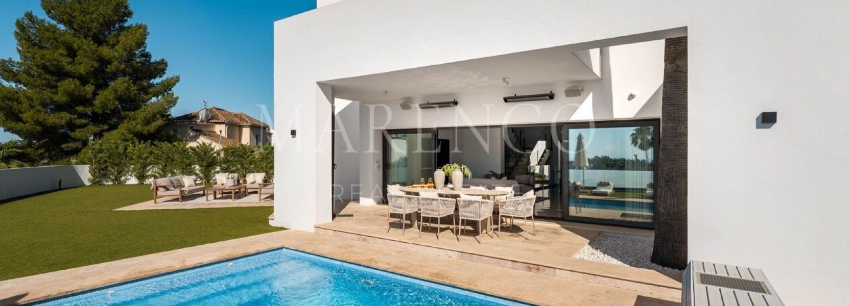 Villa in Atalaya Fairways, Benahavis