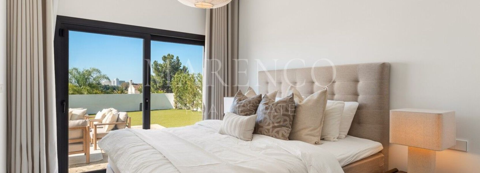 Villa in Atalaya Fairways, Benahavis
