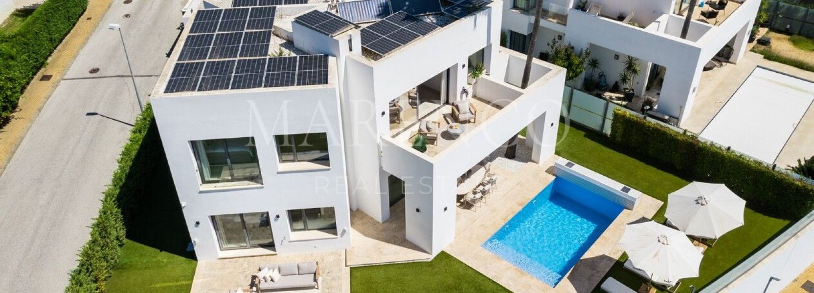 Villa in Atalaya Fairways, Benahavis