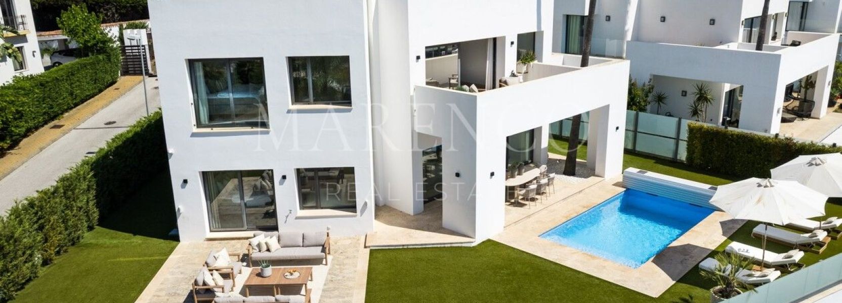 Villa in Atalaya Fairways, Benahavis