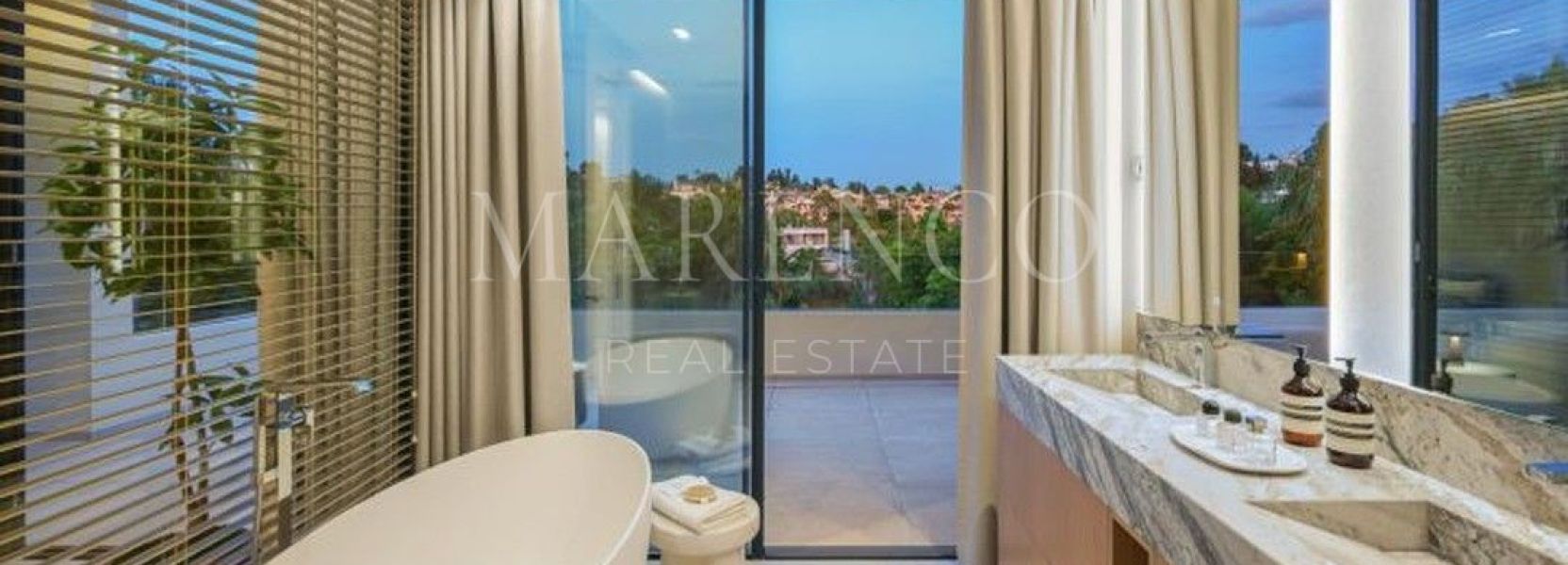 Villa in El Campanario, Estepona Ost, Estepona