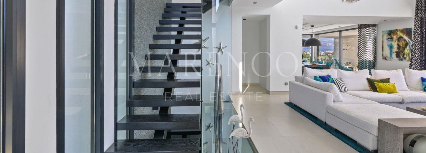 Villa  in Los Flamingos Golf, Benahavis