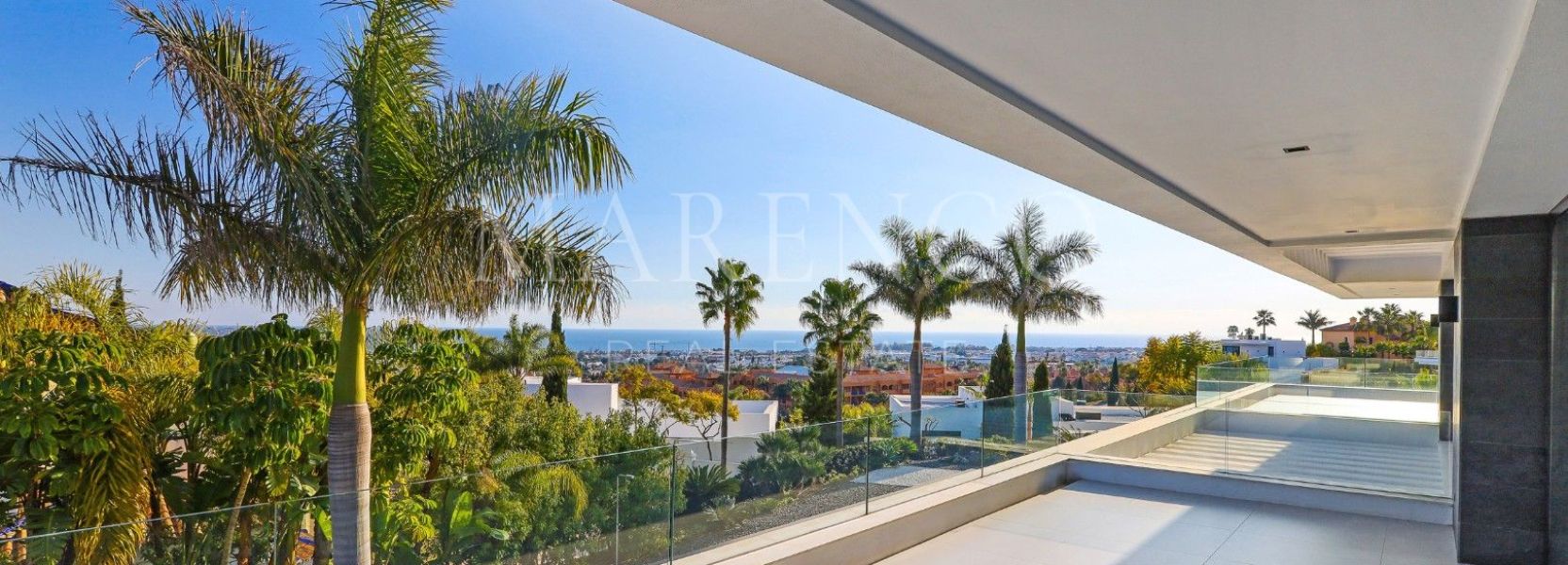 Villa  in Los Flamingos Golf, Benahavis