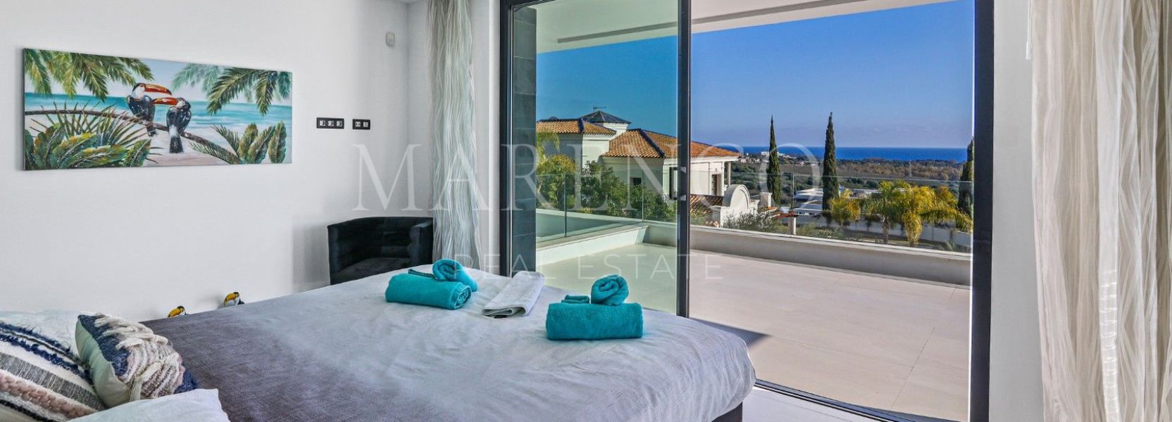Villa  in Los Flamingos Golf, Benahavis