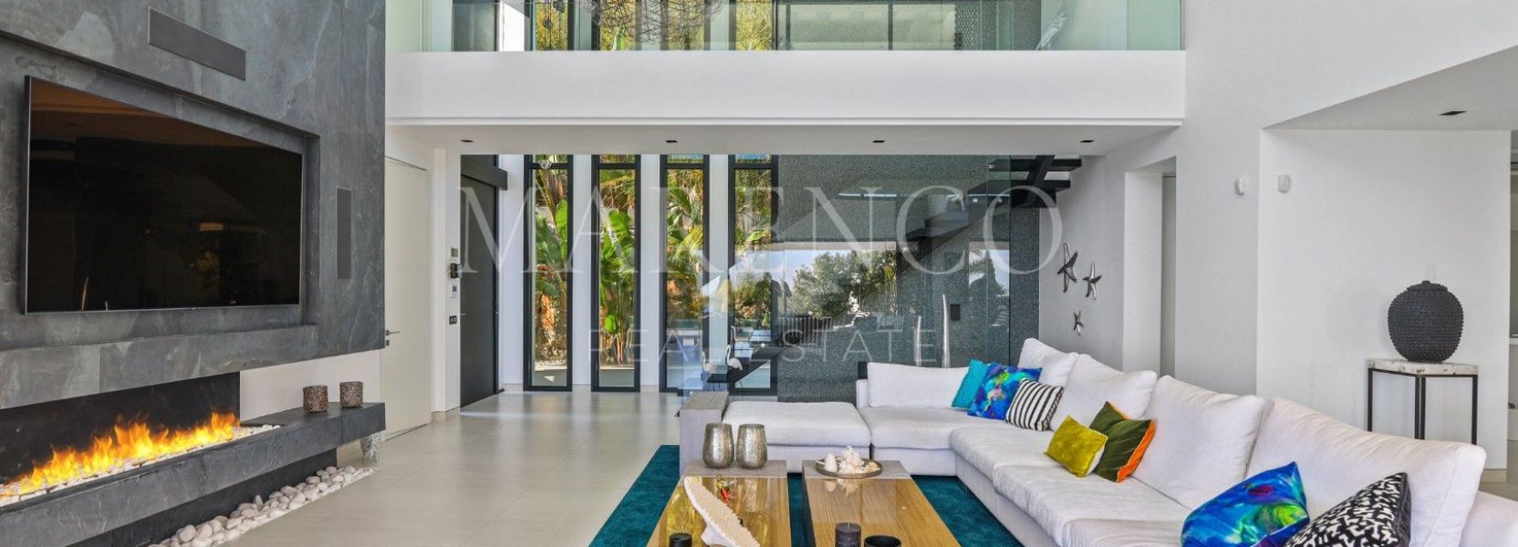 Villa  in Los Flamingos Golf, Benahavis