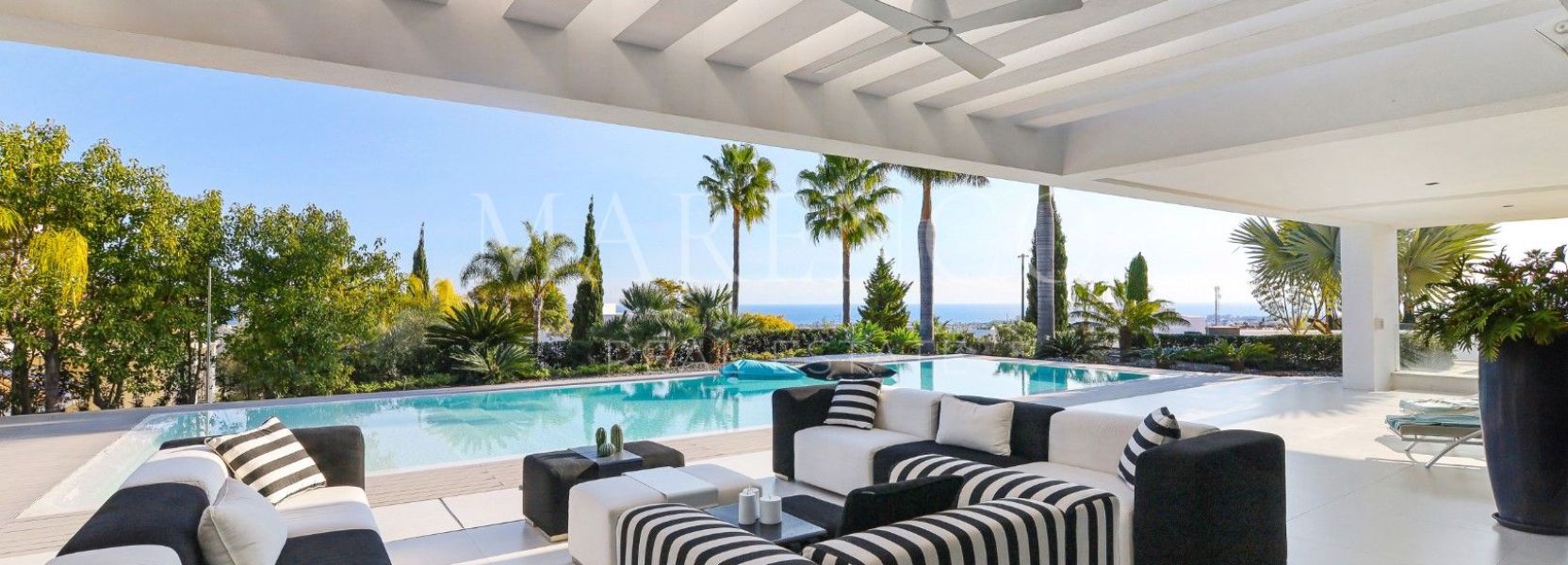 Villa  in Los Flamingos Golf, Benahavis