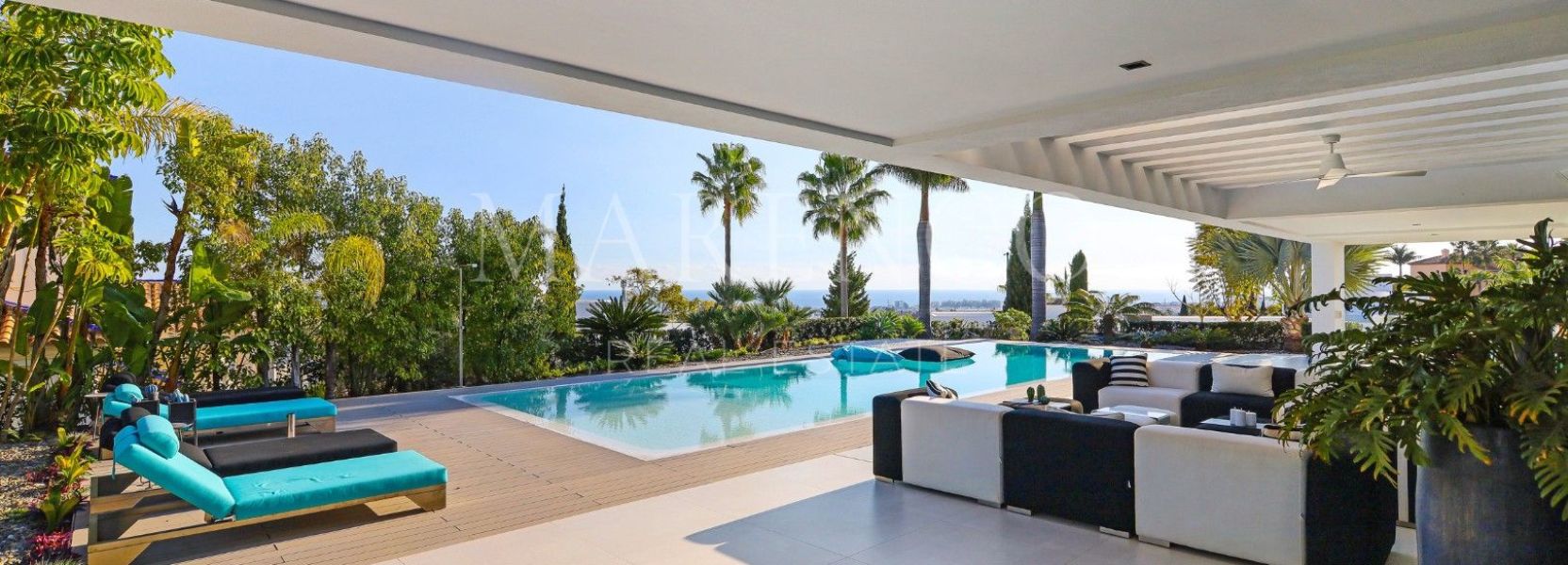 Villa  in Los Flamingos Golf, Benahavis