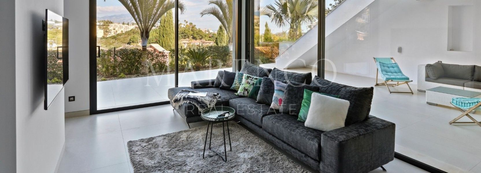 Villa  in Los Flamingos Golf, Benahavis