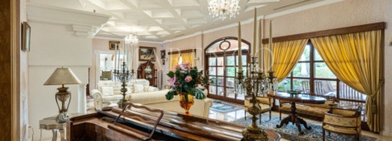 Villa  in Nueva Andalucia, Marbella