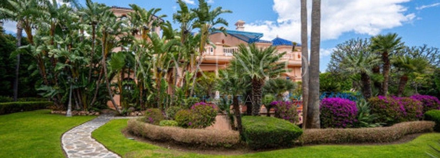 Villa  in Nueva Andalucia, Marbella
