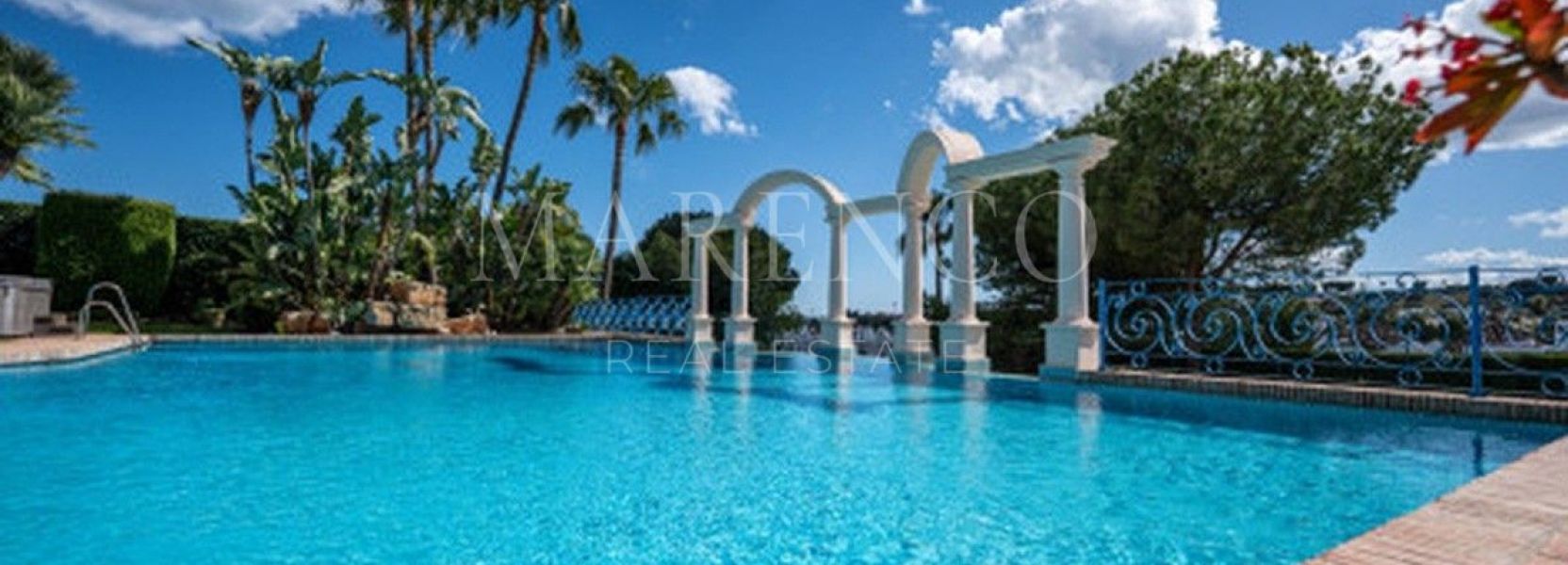 Villa  in Nueva Andalucia, Marbella
