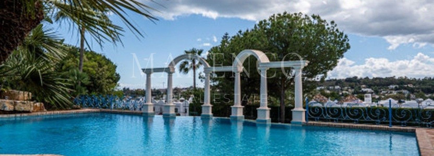 Villa  in Nueva Andalucia, Marbella
