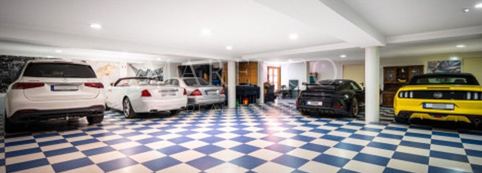 Villa  in Nueva Andalucia, Marbella
