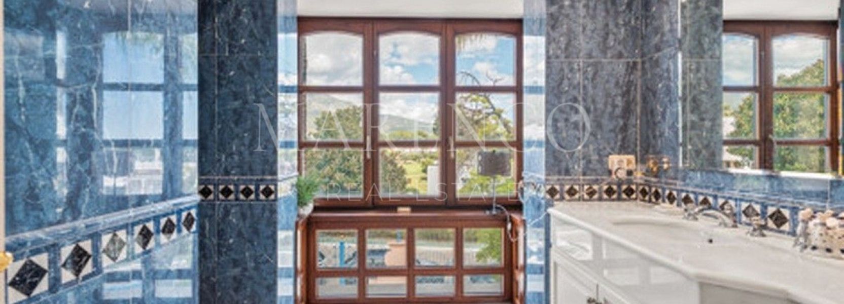 Villa  in Nueva Andalucia, Marbella