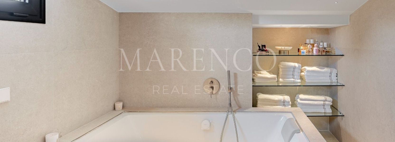Zweistöckiges Penthouse  in Marbella - Puerto Banus, Marbella