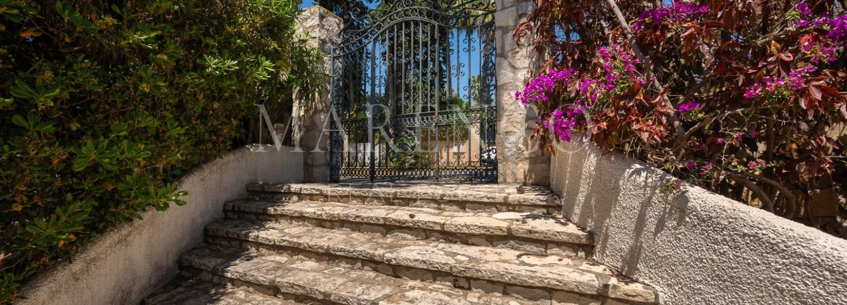 Villa  en Marbella Este, Marbella
