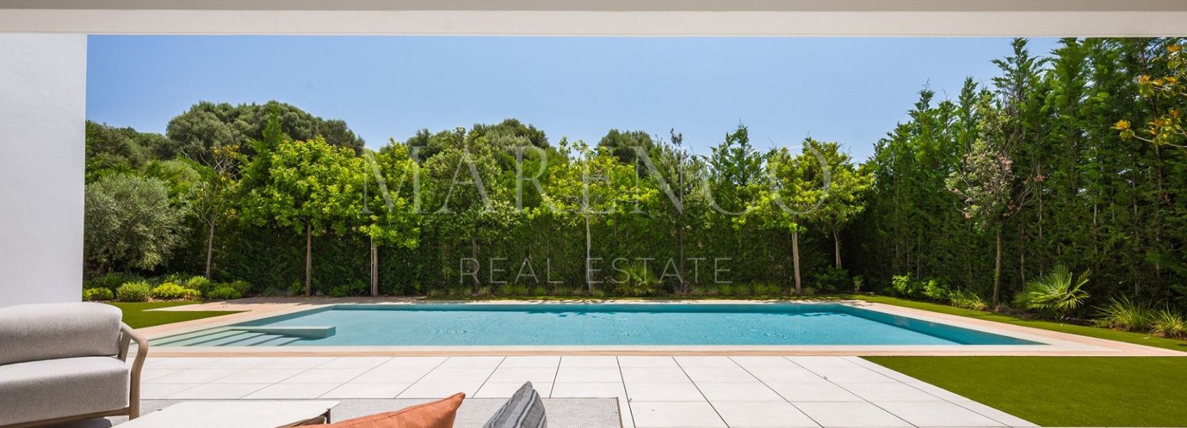 Villa in El Paraiso, Estepona Ost, Estepona