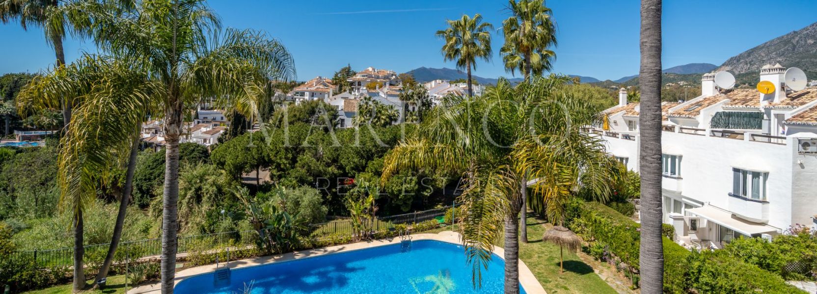 Reihenhaus in Arco Iris, Marbella Goldene Meile, Marbella