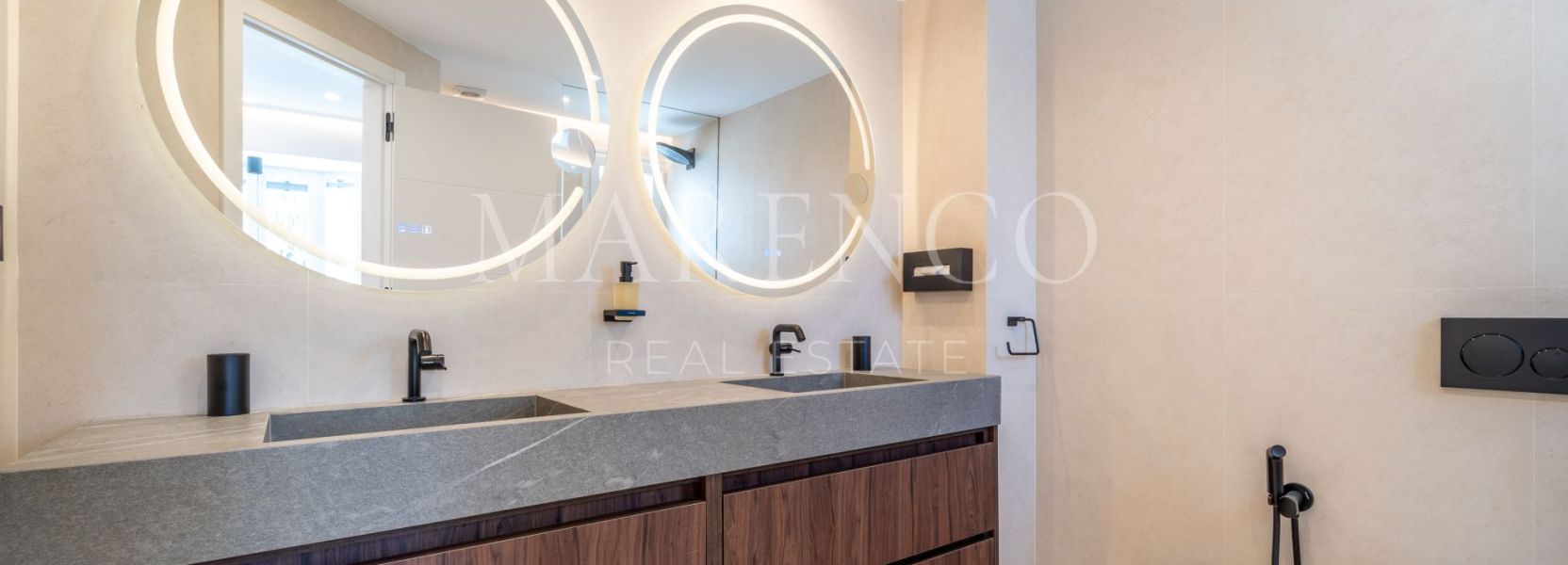 Reihenhaus in Arco Iris, Marbella Goldene Meile, Marbella