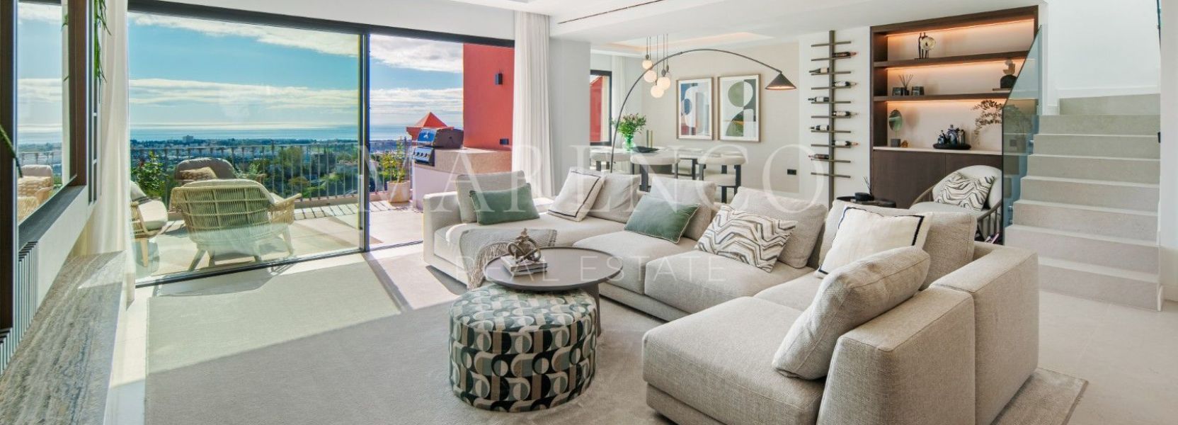 Atico Duplex  en Monte Halcones, Benahavis
