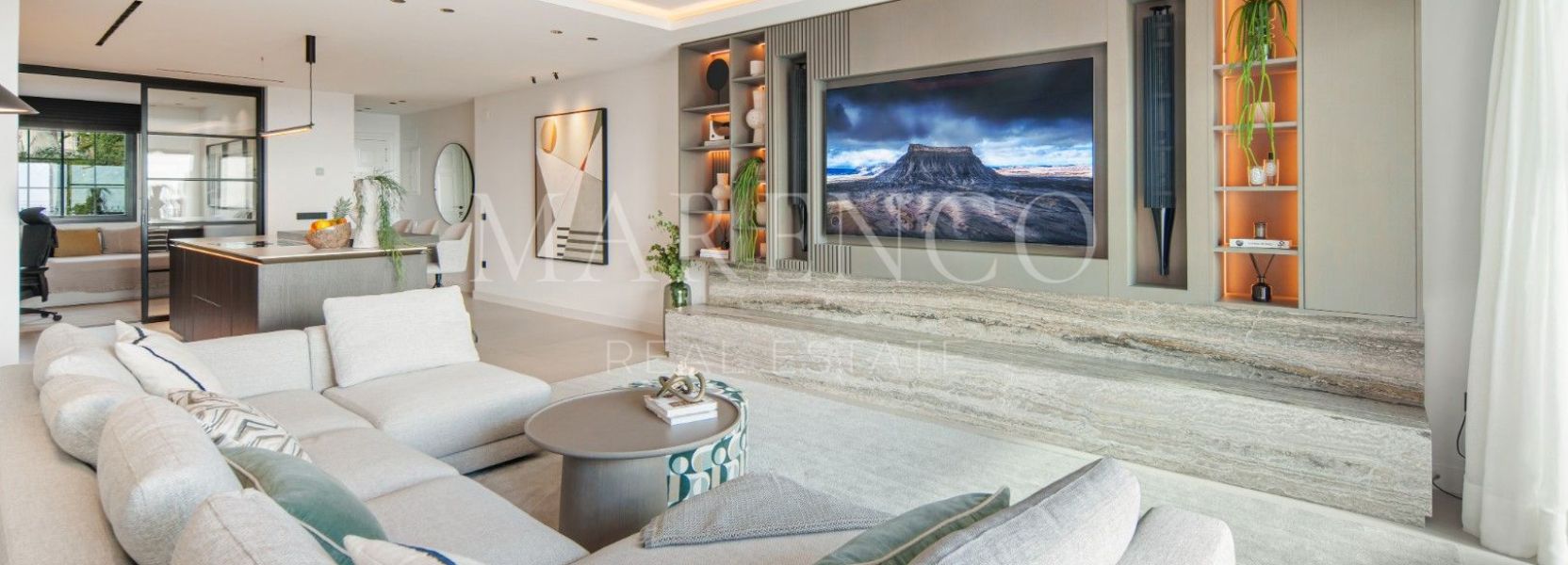 Atico Duplex  en Monte Halcones, Benahavis