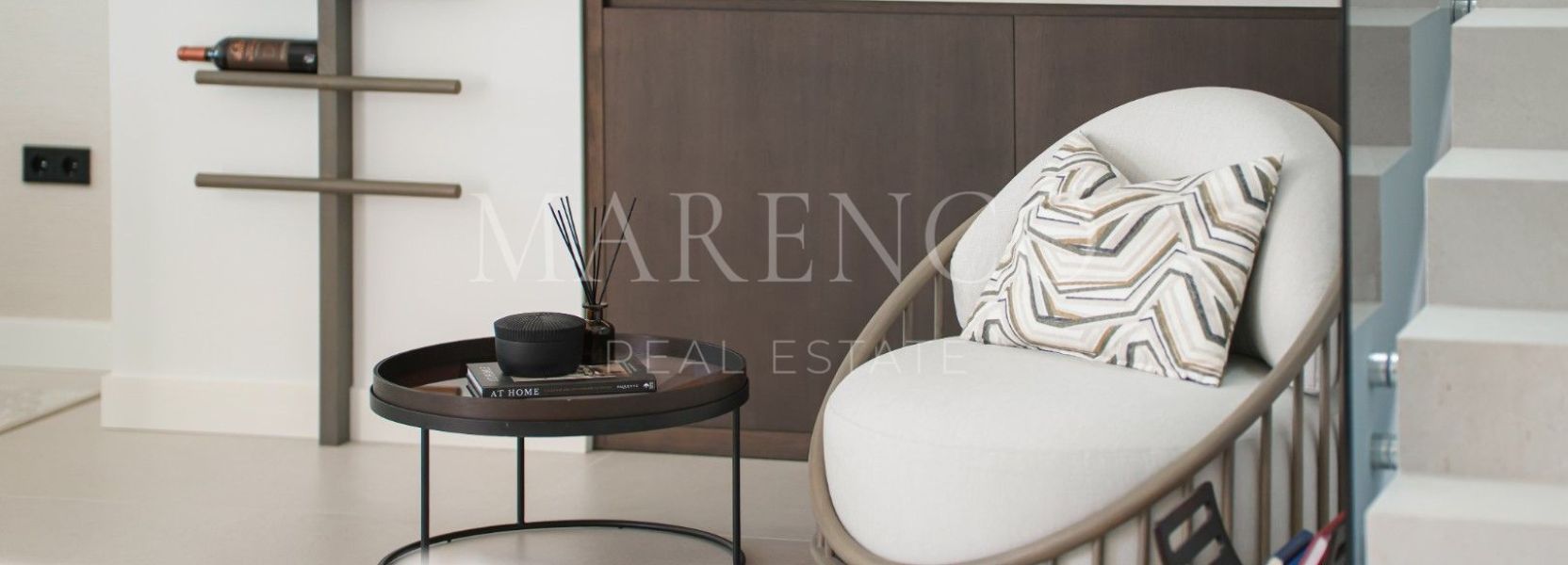 Atico Duplex  en Monte Halcones, Benahavis