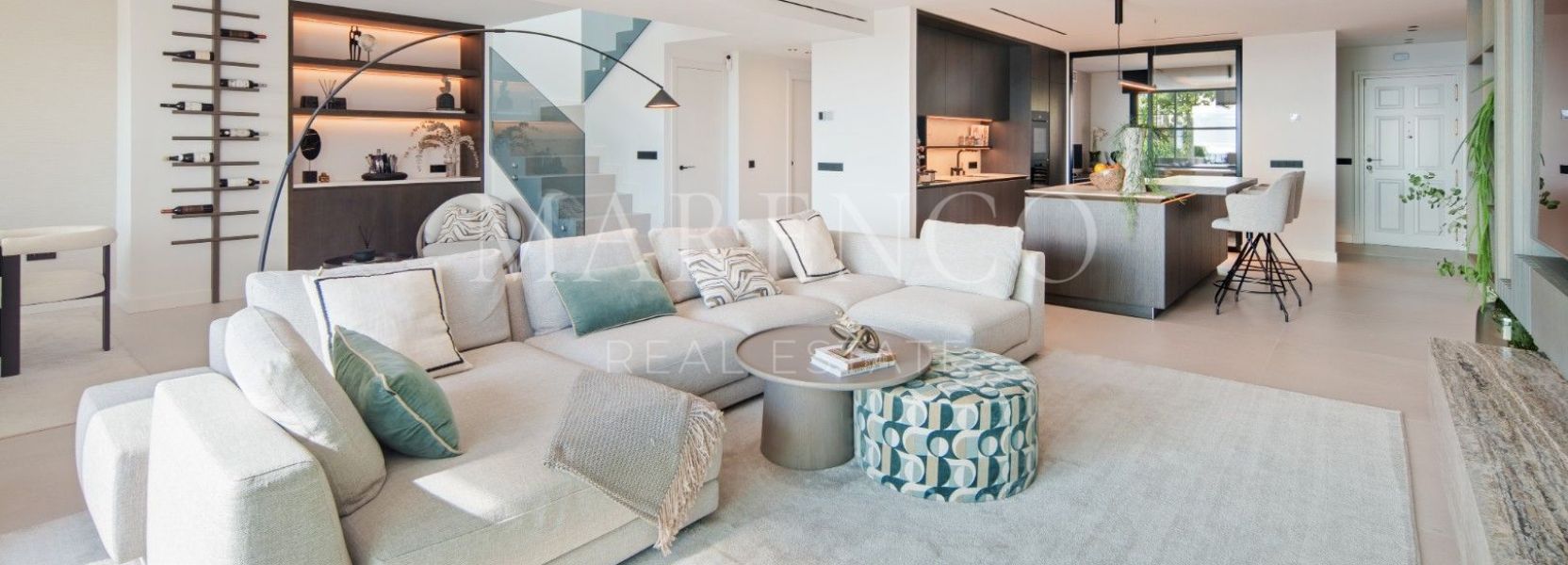 Atico Duplex  en Monte Halcones, Benahavis