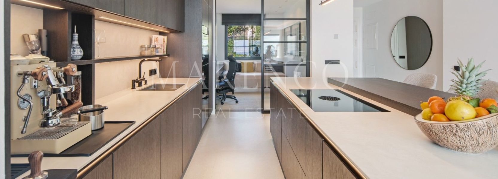 Atico Duplex  en Monte Halcones, Benahavis