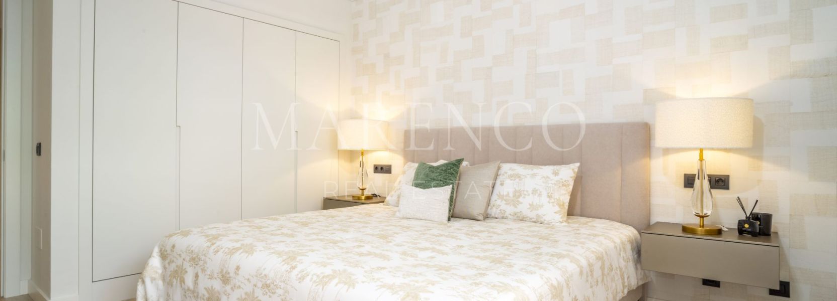 Apartment  in Albatross Hill, Nueva Andalucia, Marbella