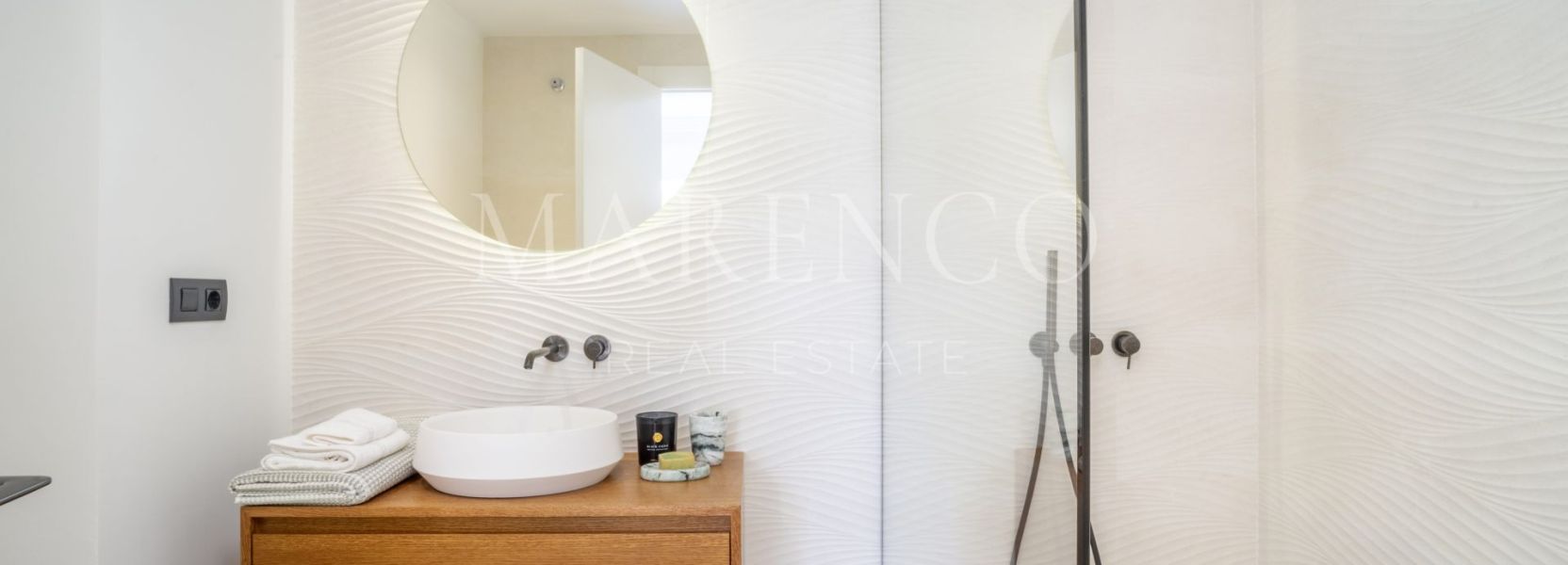 Apartment  in Albatross Hill, Nueva Andalucia, Marbella