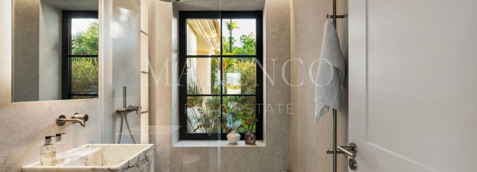 Villa  in Nueva Andalucia, Marbella