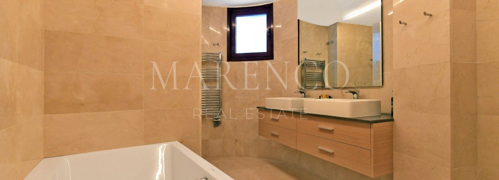 Villa en Los Naranjos, Nueva Andalucia, Marbella
