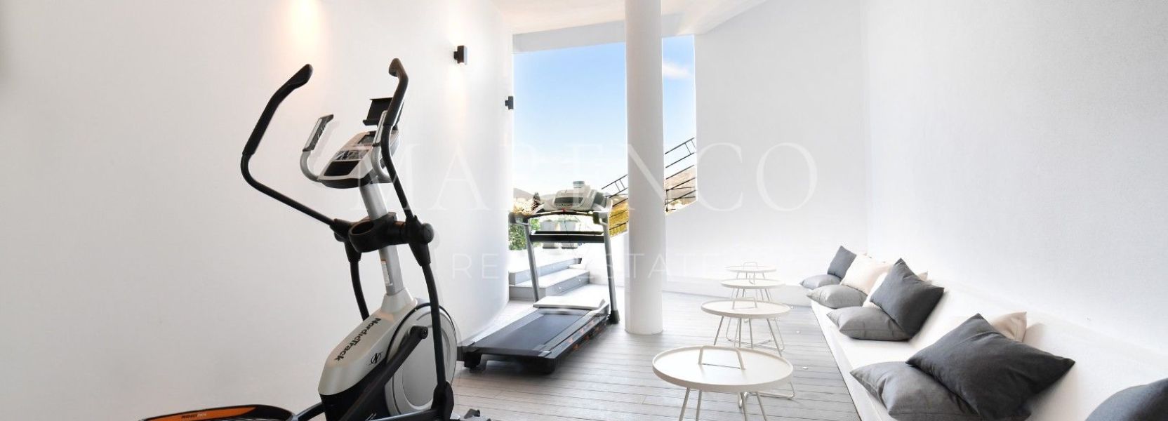 Villa en Los Naranjos, Nueva Andalucia, Marbella
