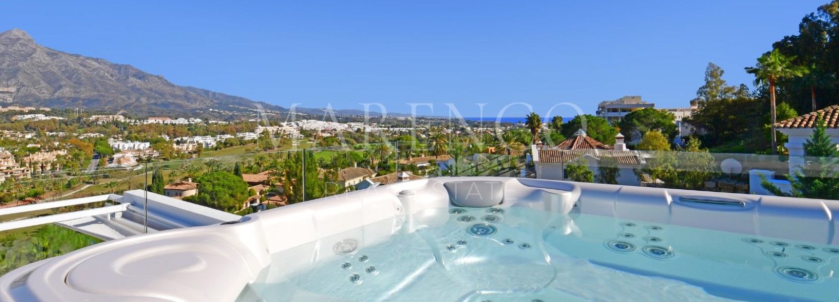 Villa en Los Naranjos, Nueva Andalucia, Marbella