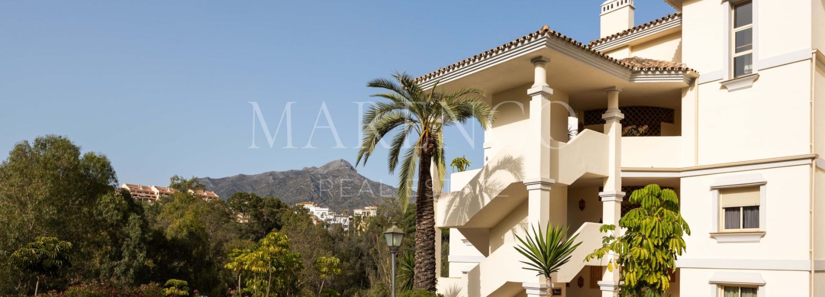 Appartement begane grond in Palacetes Los Belvederes, Nueva Andalucia, Marbella
