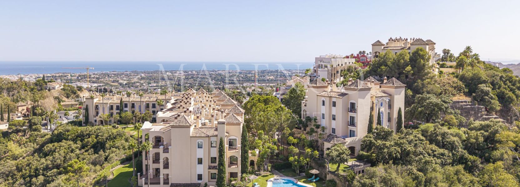 Penthouse  in La Quinta, Benahavis