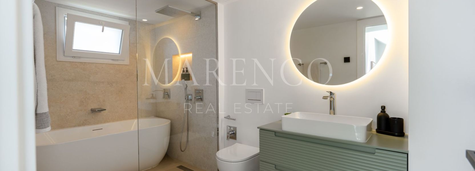 Town House in Balcón del Golf, Nueva Andalucia, Marbella