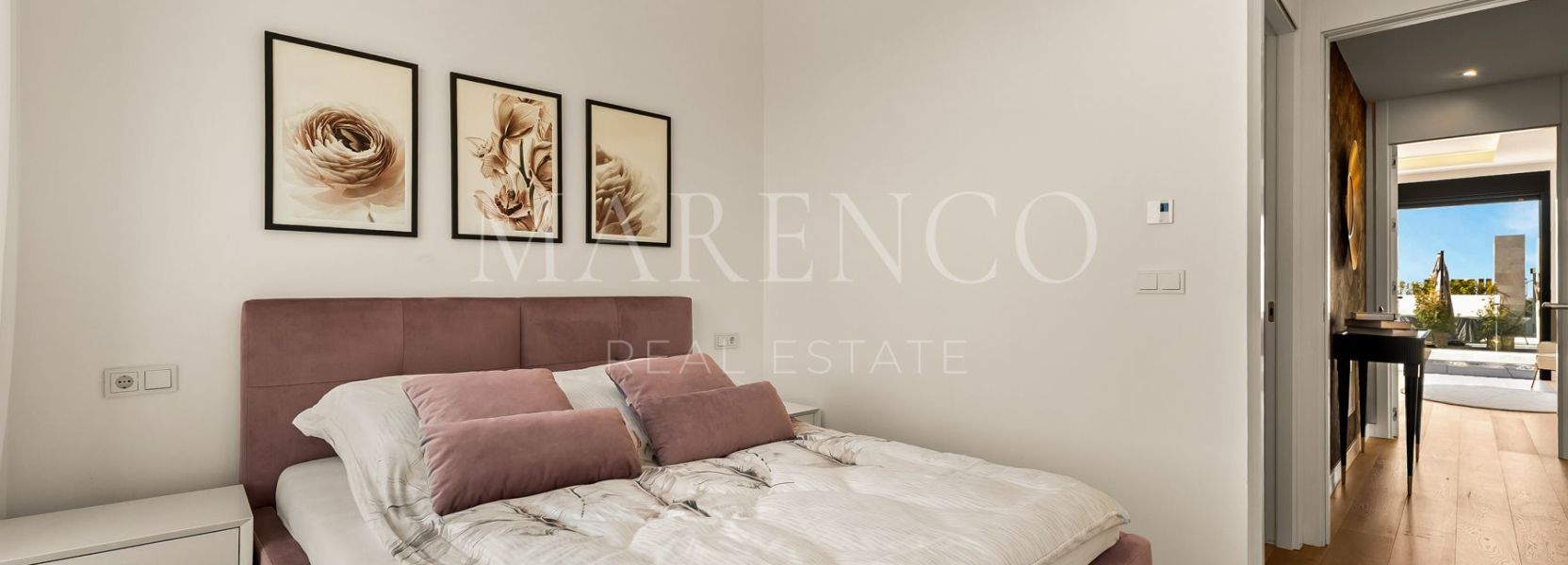 Villa Pareada  en Rio Real, Marbella Este, Marbella