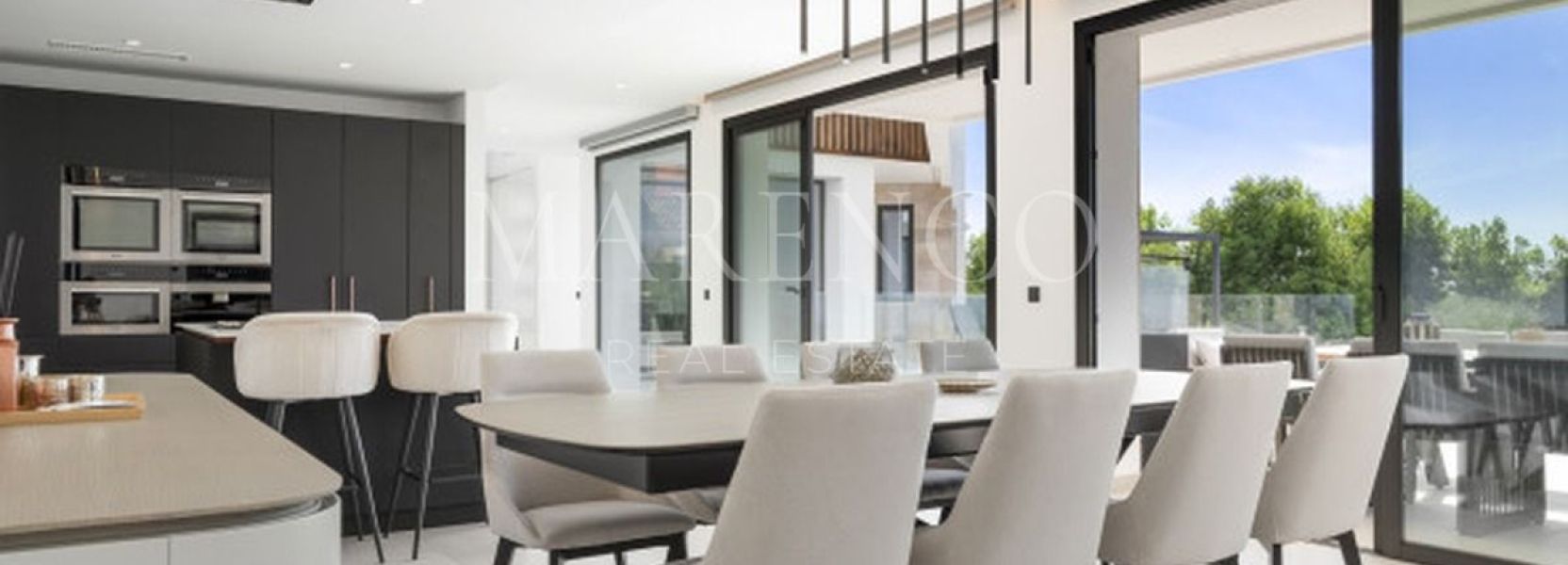 Villa  in Benahavis