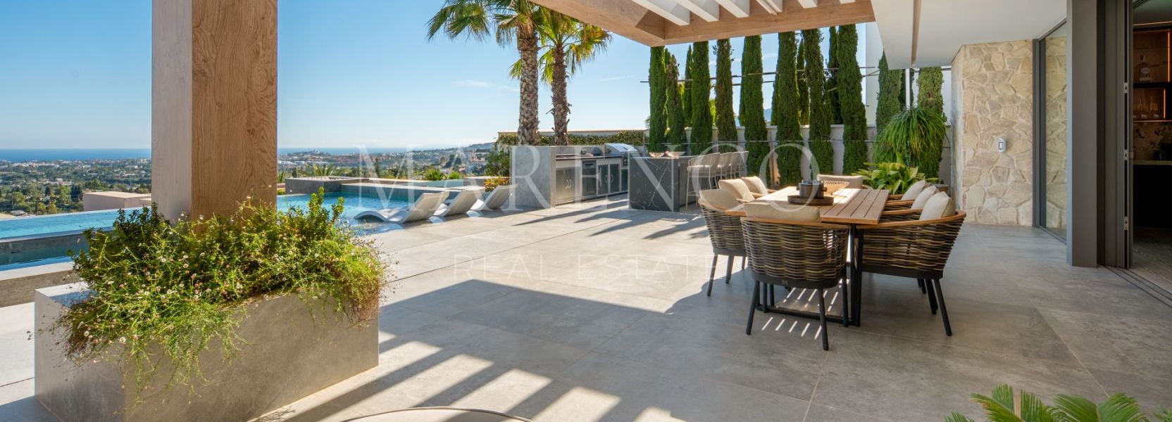 Villa  in El Herrojo, Benahavis