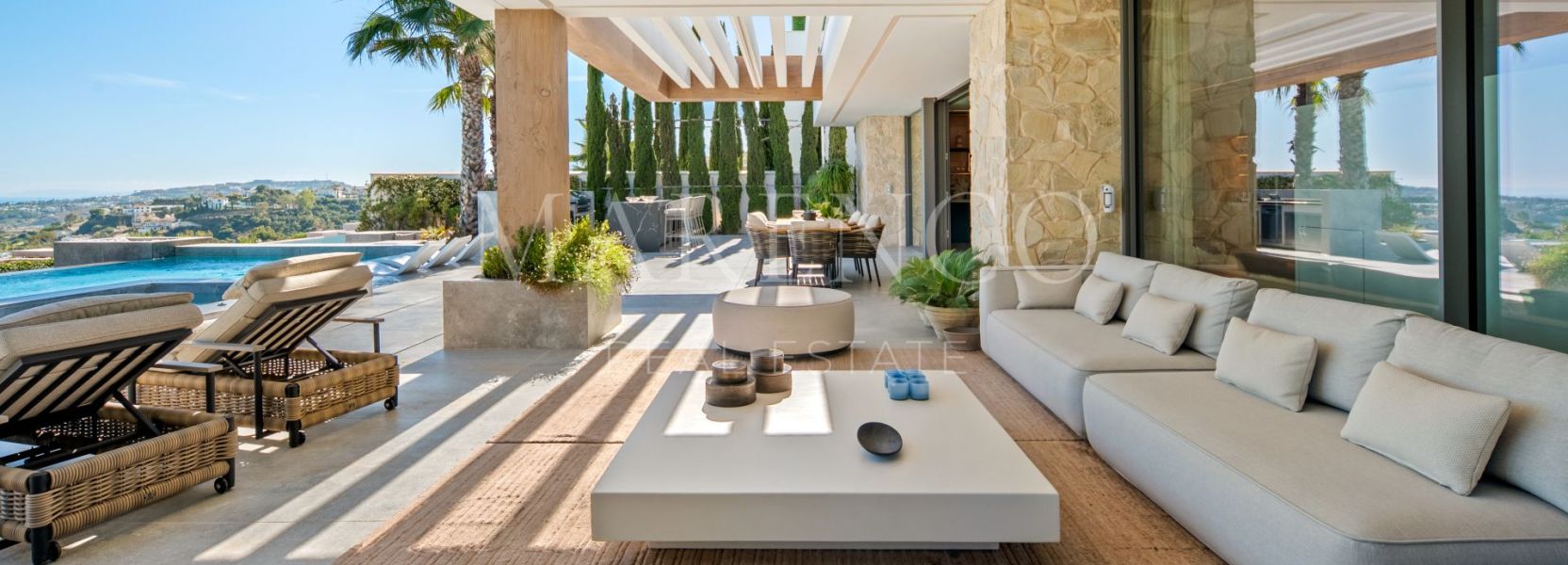 Villa  in El Herrojo, Benahavis