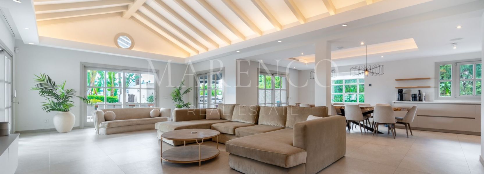 Villa in Los Naranjos Golf, Nueva Andalucia, Marbella