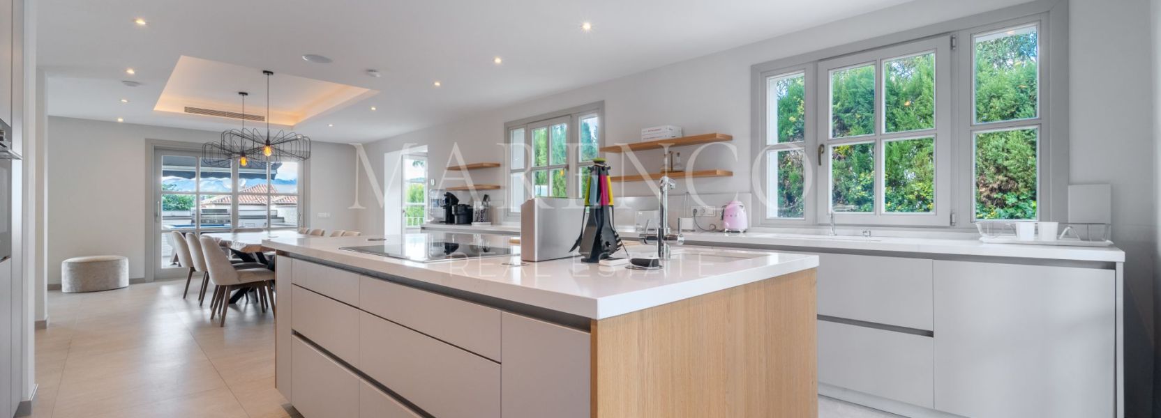 Villa in Los Naranjos Golf, Nueva Andalucia, Marbella