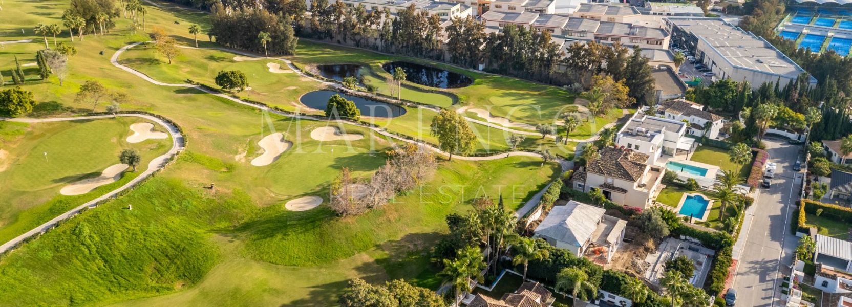 Villa in Los Naranjos Golf, Nueva Andalucia, Marbella